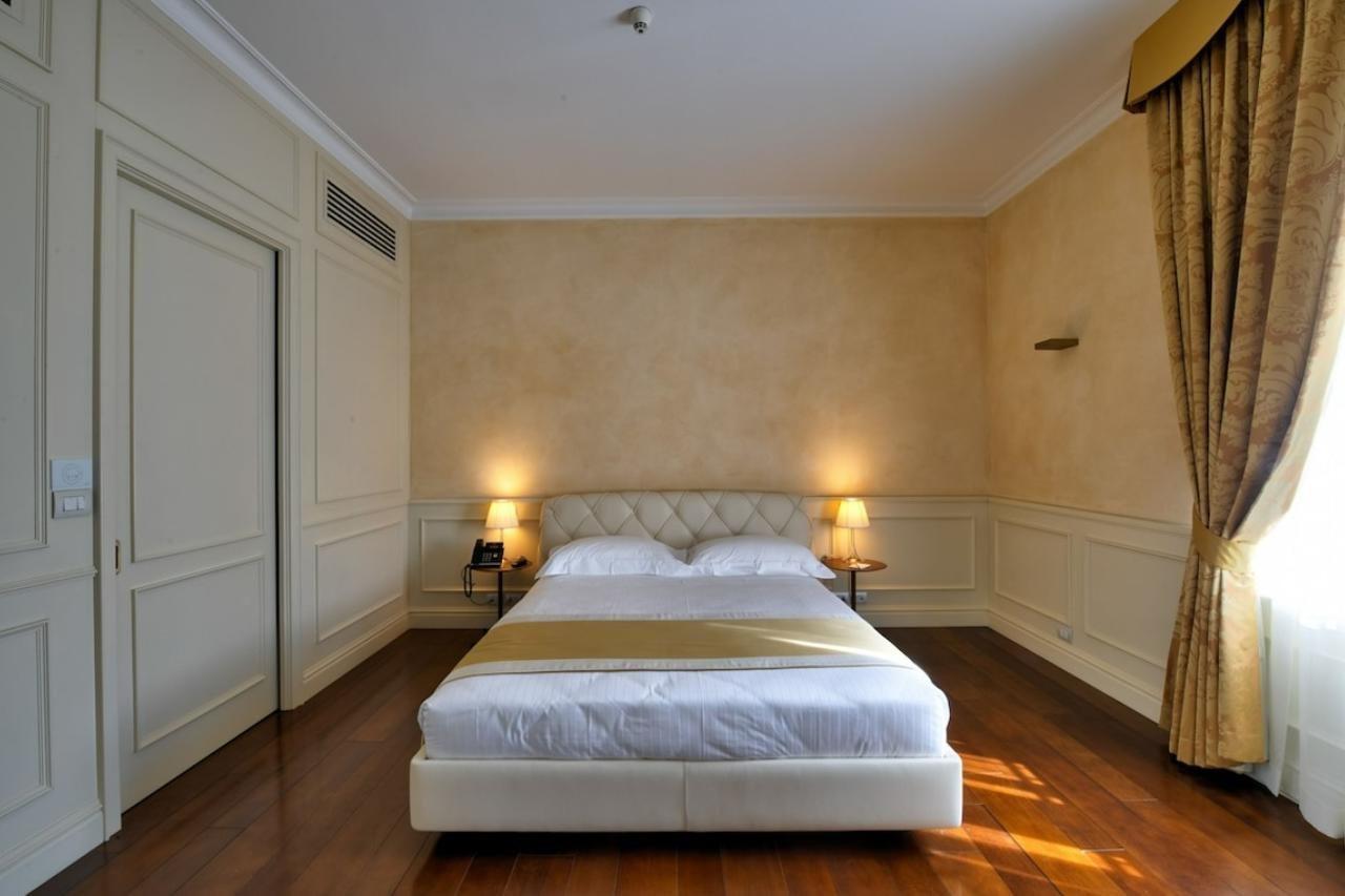 Hotel Rua Frati 48 In San Francesco Modena Ngoại thất bức ảnh