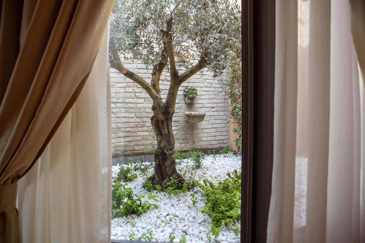 Hotel Rua Frati 48 In San Francesco Modena Ngoại thất bức ảnh