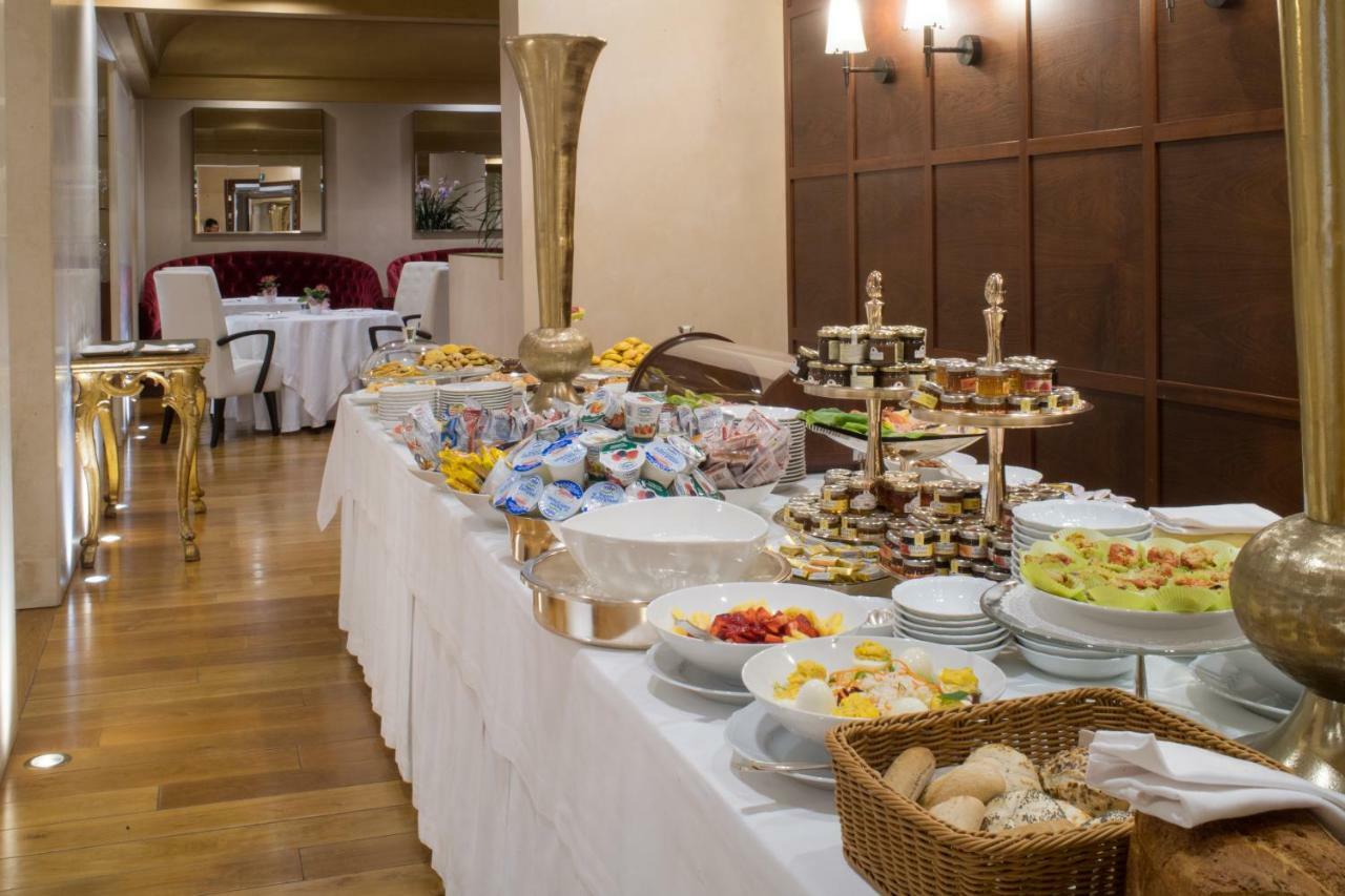Hotel Rua Frati 48 In San Francesco Modena Ngoại thất bức ảnh